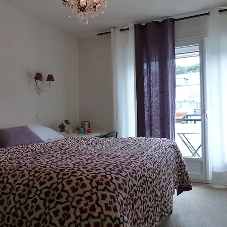 Les Bains מלון 3*