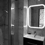 Les Bains Hotel